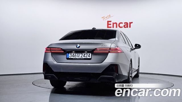 BMW 5 Series (G60) 520i M Sport 2026 — фото 4