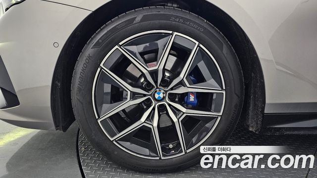 BMW 5 Series (G60) 520i M Sport 2026 — фото 5