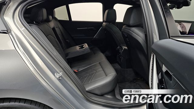 BMW 5 Series (G60) 520i M Sport 2026 — фото 11