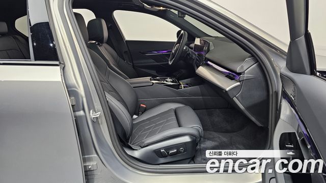BMW 5 Series (G60) 520i M Sport 2026 — фото 26