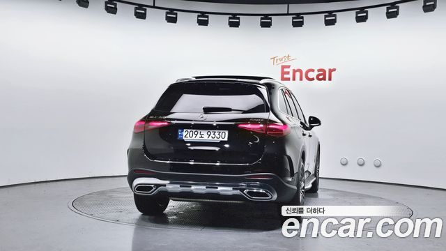 Mercedes-Benz GLC-Class (X254) GLC300 4MATIC AMG Line 2024 — фото 4