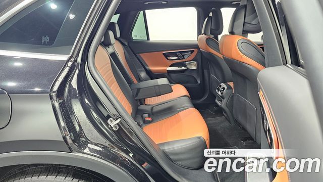 Mercedes-Benz GLC-Class (X254) GLC300 4MATIC AMG Line 2024 — фото 12