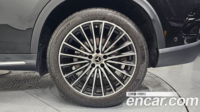 Mercedes-Benz GLC-Class (X254) GLC300 4MATIC AMG Line 2024 — фото 21