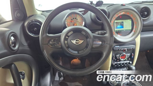 MINI Cooper D Countryman Standard 1st 2012 — фото 17
