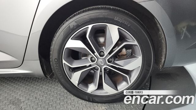 Renault Korea SM6 2.0 LPe LE (Disabled) 2019 — фото 21