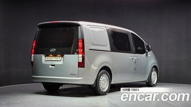 Hyundai Staria Cargo 5-Seater Smart 2022 — фото 2