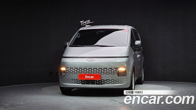 Hyundai Staria Cargo 5-Seater Smart 2022 — фото 3