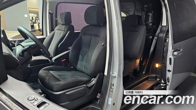 Hyundai Staria Cargo 5-Seater Smart 2022 — фото 10