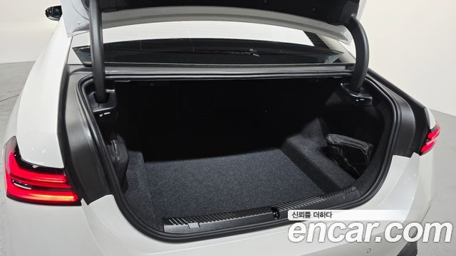 BMW 5 Series (G60) 520i Special Edition 2026 — фото 18