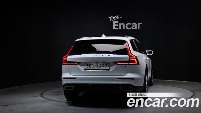 Volvo V60 Cross Country (II) T5 AWD 2019 — фото 4