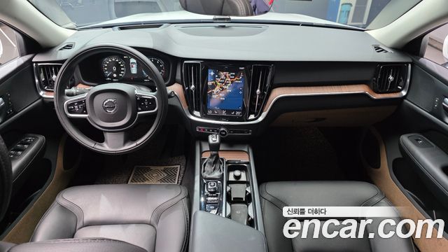 Volvo V60 Cross Country (II) T5 AWD 2019 — фото 7