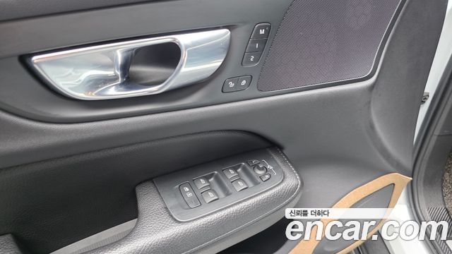 Volvo V60 Cross Country (II) T5 AWD 2019 — фото 19