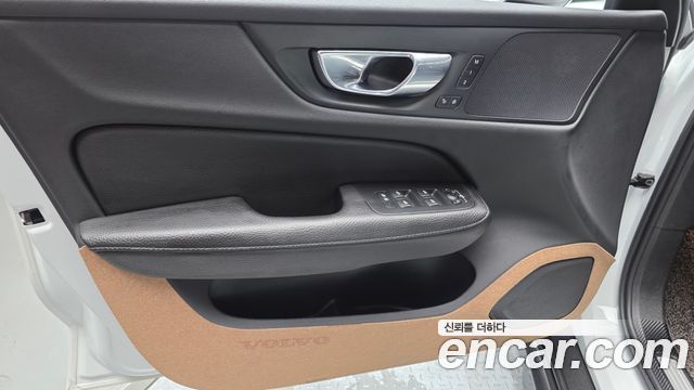 Volvo V60 Cross Country (II) T5 AWD 2019 — фото 24