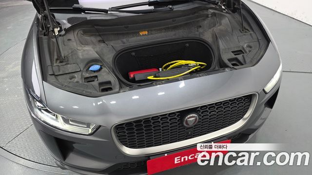Jaguar I-PACE EV400 HSE 2020 — фото 6