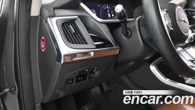 Jaguar I-PACE EV400 HSE 2020 — фото 17