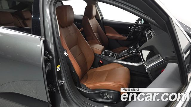 Jaguar I-PACE EV400 HSE 2020 — фото 32