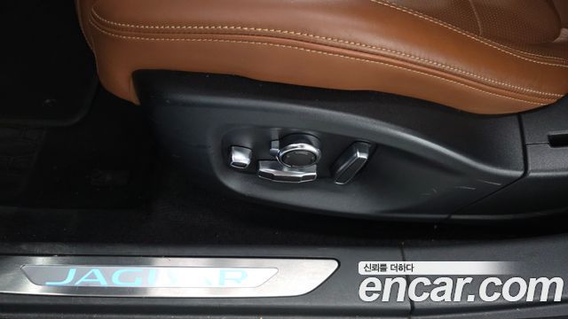 Jaguar I-PACE EV400 HSE 2020 — фото 40