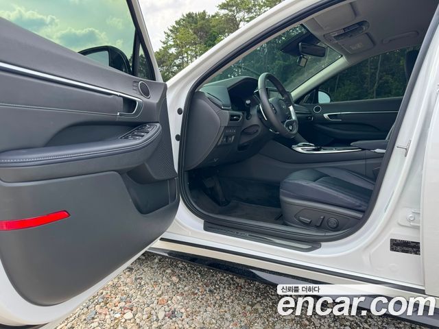 Hyundai Sonata (DN8) 2.0 Premium Plus 2023 — фото 9