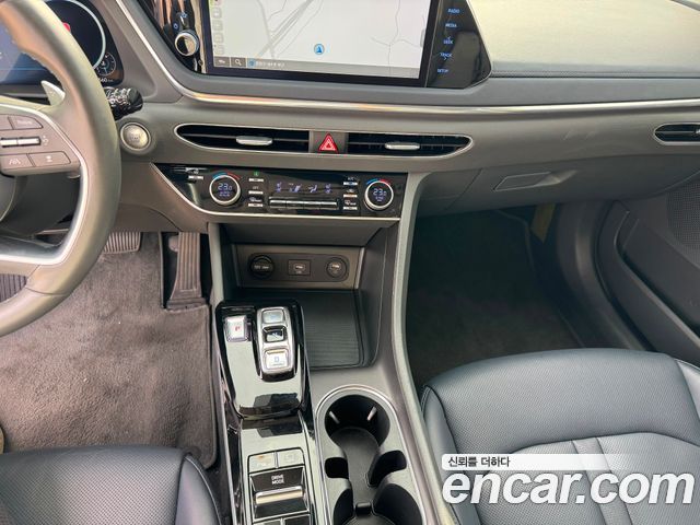 Hyundai Sonata (DN8) 2.0 Premium Plus 2023 — фото 16