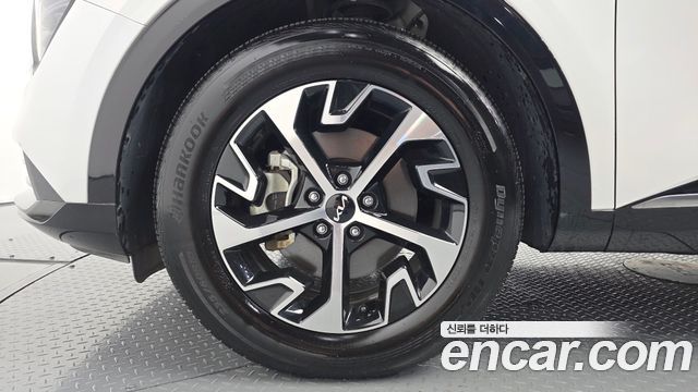 Kia Sportage Hybrid (V) Nobleless 2WD 2022 — фото 5