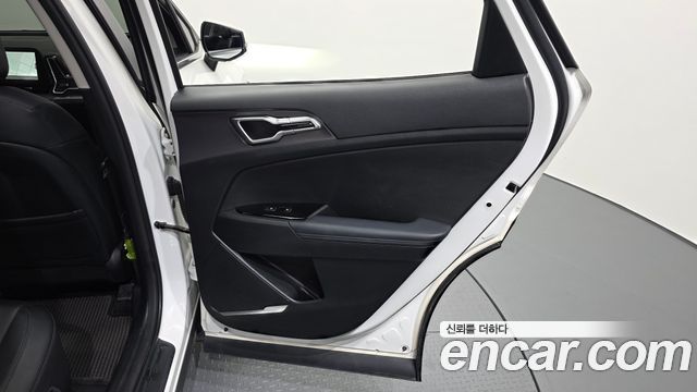 Kia Sportage Hybrid (V) Nobleless 2WD 2022 — фото 25