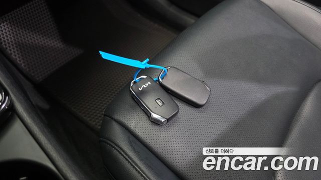 Kia Sportage Hybrid (V) Nobleless 2WD 2022 — фото 32