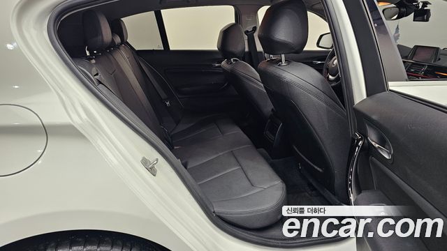 BMW 1 Series (F20) 118d Sport Special Edition 5Door 2019 — фото 11