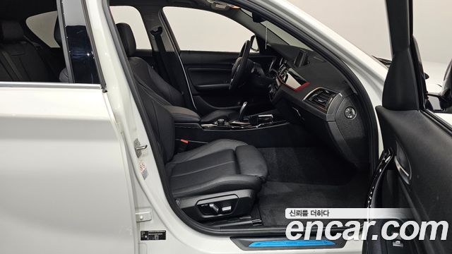 BMW 1 Series (F20) 118d Sport Special Edition 5Door 2019 — фото 26