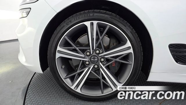 Genesis G70 Shooting Brake Gasoline 2.5T 2WD 2024 — фото 5