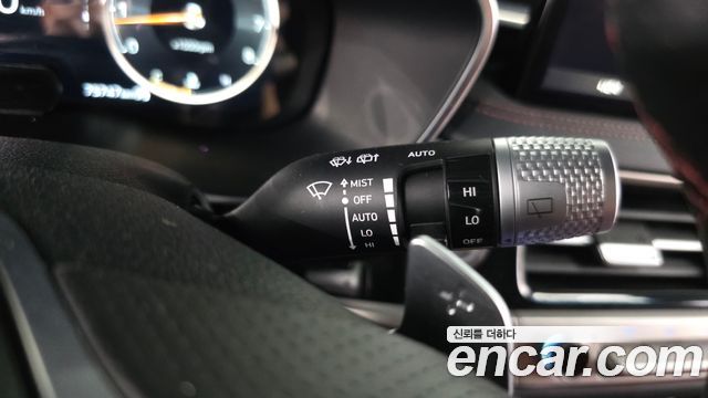 Genesis G70 Shooting Brake Gasoline 2.5T 2WD 2024 — фото 34