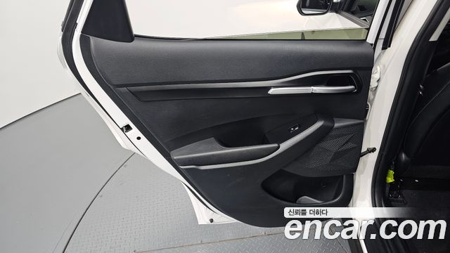 Kia Seltos Gasoline 1.6 Turbo 2WD Trendy 2023 — фото 25