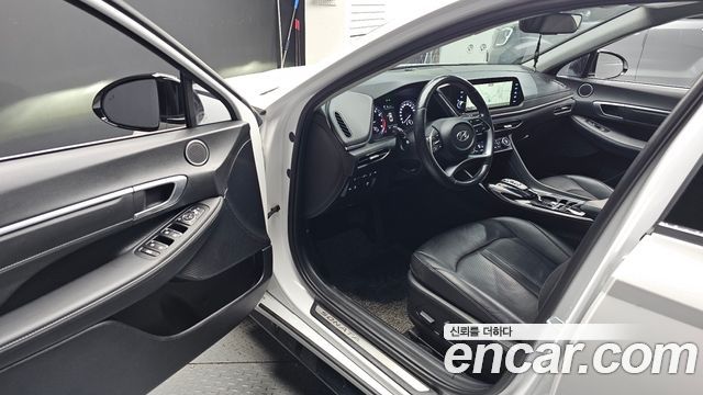 Hyundai Sonata (DN8) 2.0 Premium Plus 2022 — фото 10