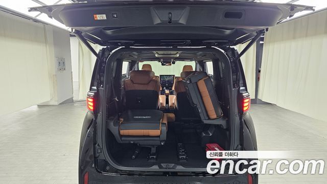 Toyota Alphard (IV) 2.5 HEV Executive AWD 2025 — фото 20