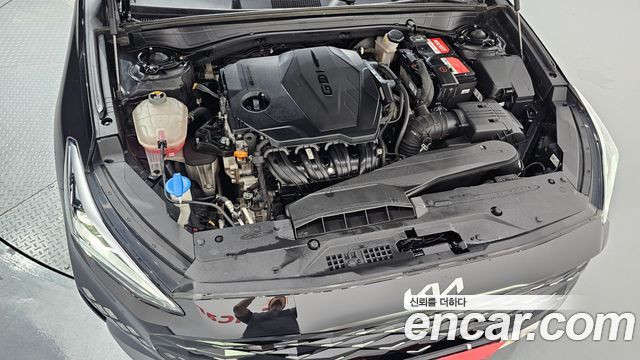 Kia K8 2.5 Gasoline 2WD Noblesse 2022 — фото 6