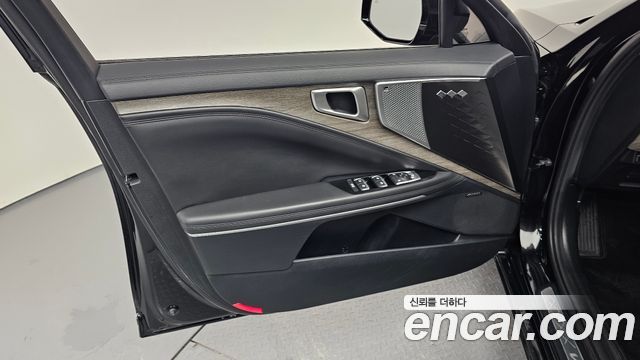 Kia K8 2.5 Gasoline 2WD Noblesse 2022 — фото 24