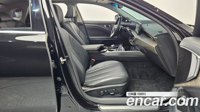 Kia K8 2.5 Gasoline 2WD Noblesse 2022 — фото 26