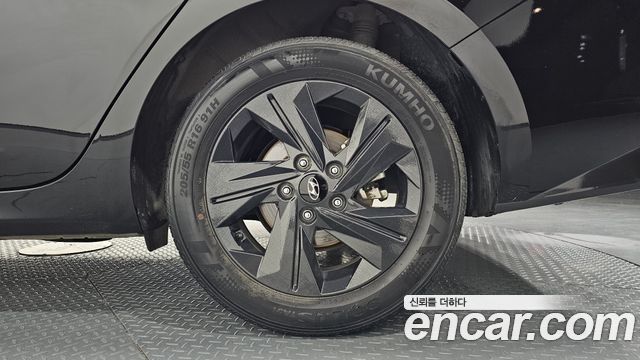 Hyundai Avante (CN7) 1.6 Inspiration 2023 — фото 21