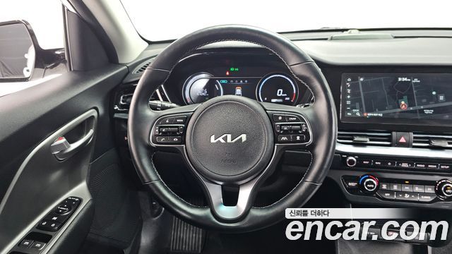 Kia Niro Plus Earth 2024 — фото 12