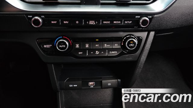 Kia Niro Plus Earth 2024 — фото 17