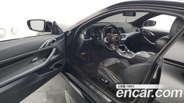 BMW 4 Series (G22) 420i M Sport Coupe 2021 — фото 10