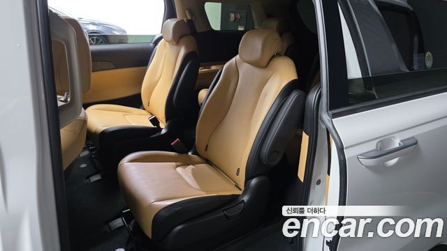 Kia Carnival (IV) Diesel 9-Seater Prestige 2021 — фото 11