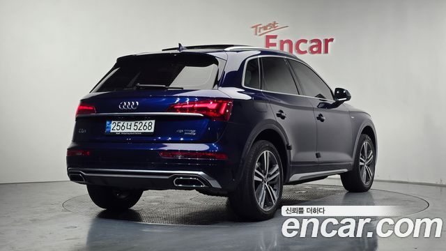 Audi Q5 (FY) 45 TFSI Quattro Premium 2021 — фото 2