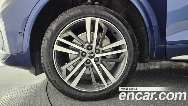 Audi Q5 (FY) 45 TFSI Quattro Premium 2021 — фото 5