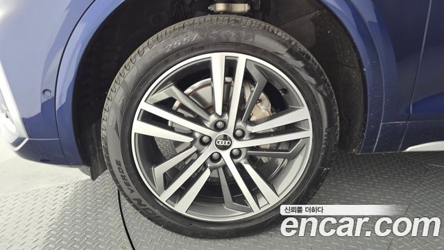Audi Q5 (FY) 45 TFSI Quattro Premium 2021 — фото 27