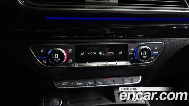 Audi Q5 (FY) 45 TFSI Quattro Premium 2021 — фото 37