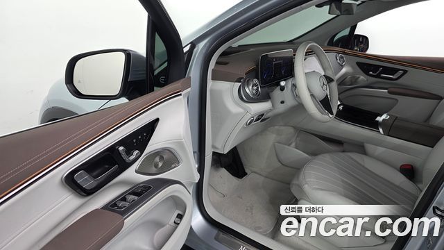 Mercedes-Benz EQS SUV (X296) EQS450 4MATIC 2023 — фото 10