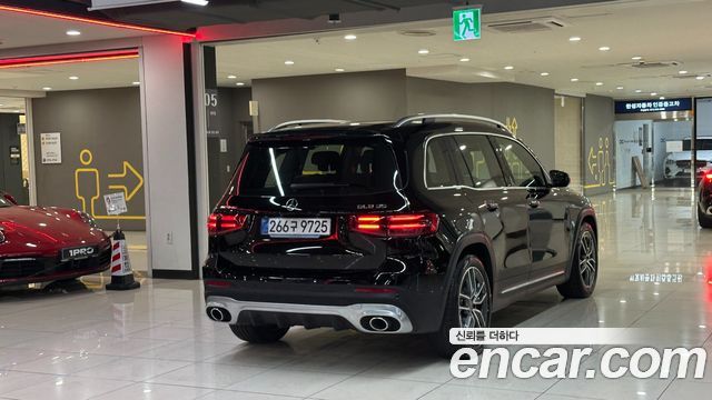 Mercedes-Benz GLB-Class (X247) AMG GLB35 4MATIC 2025 — фото 3