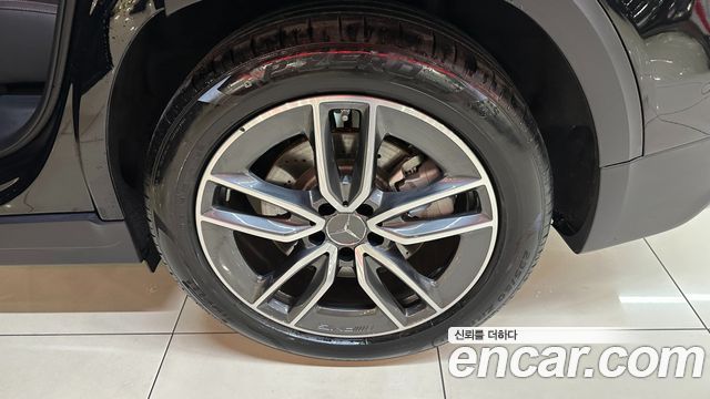 Mercedes-Benz GLB-Class (X247) AMG GLB35 4MATIC 2025 — фото 5