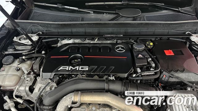 Mercedes-Benz GLB-Class (X247) AMG GLB35 4MATIC 2025 — фото 6