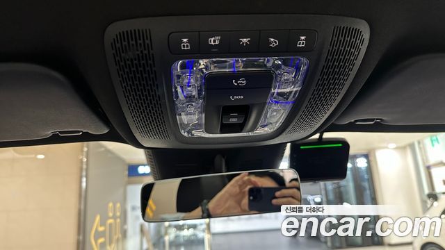 Mercedes-Benz GLB-Class (X247) AMG GLB35 4MATIC 2025 — фото 19